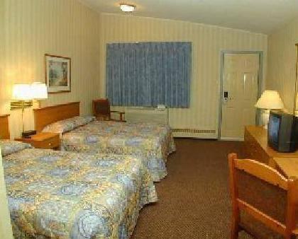 Country Lane Inn & Suites Суифт-Каррент Номер фото
